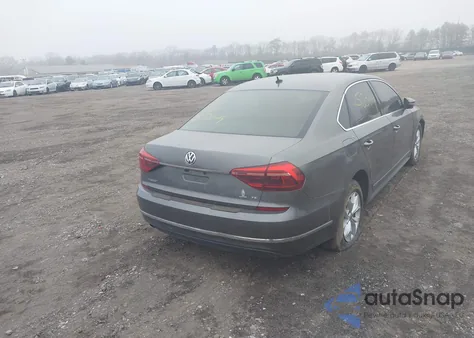2017 Volkswagen Passat 1.8T S из США, поврежденный, VIN 1VWAT7A36HC016658
